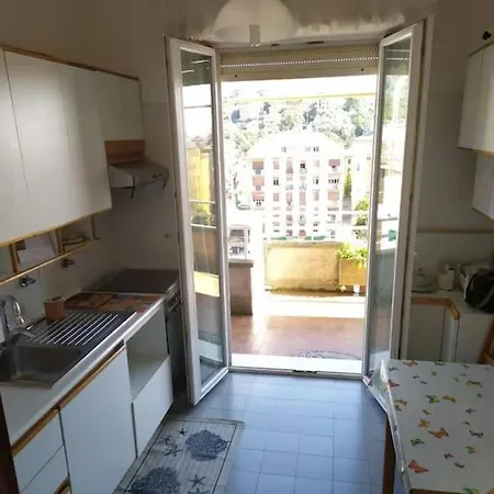 Apartman Anna S Chiavari